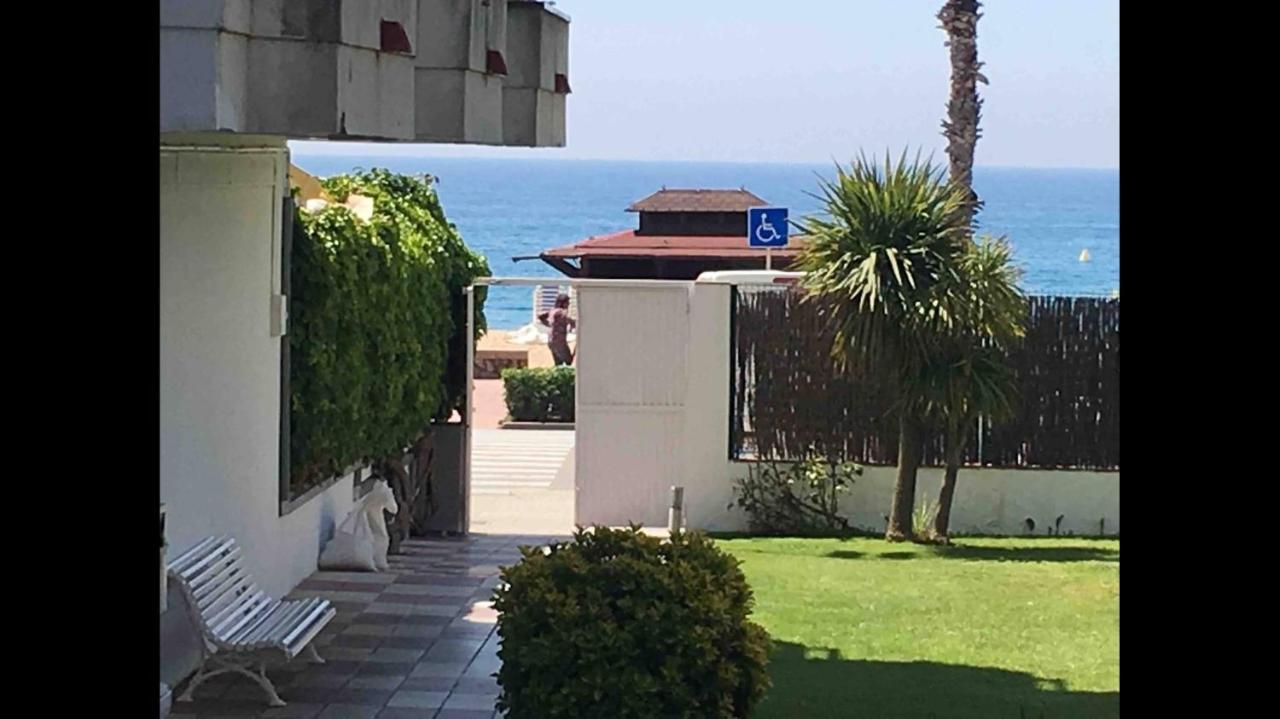 Romantico Piso De La Playa Fenals Appartement Lloret de Mar Buitenkant foto