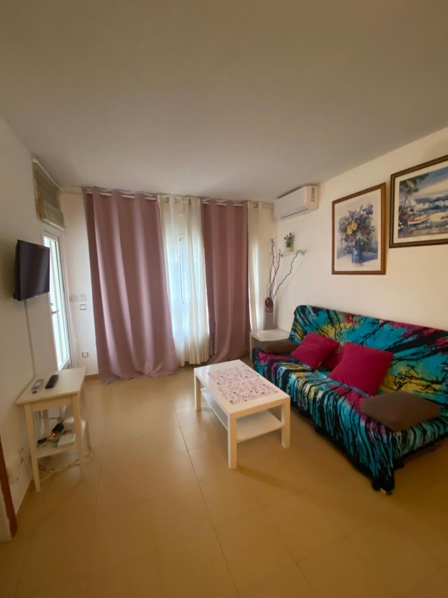 Romantico Piso De La Playa Fenals Appartement Lloret de Mar Buitenkant foto